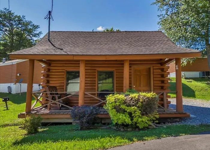 Deluxe 1 Bedroom Cabin With Parking